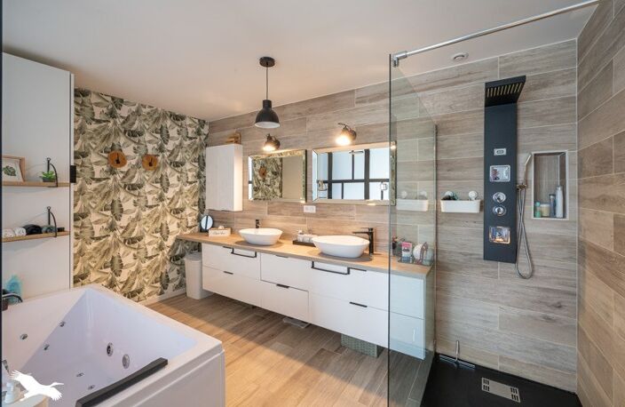 Contemporaine de 5 pièces principales — photo 2