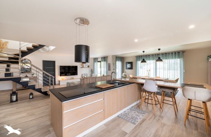 Contemporaine de 5 pièces principales — photo 3