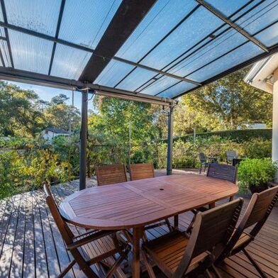 Maison 4 pièces 539552 €