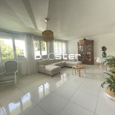 Appartement 4 pièces 219000 €