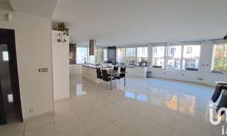 Appartement 8 Pièces 276 m² à vendre à Hauts de Bienne (39400)