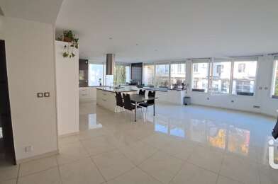 Appartement 8 pièces 380000 €