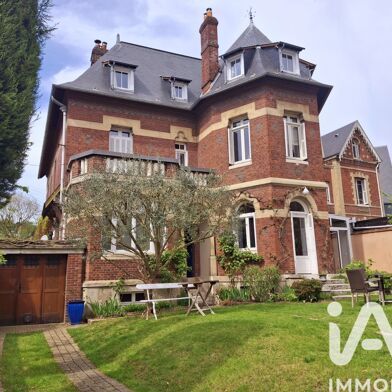 Maison 6 pièces 599000 €