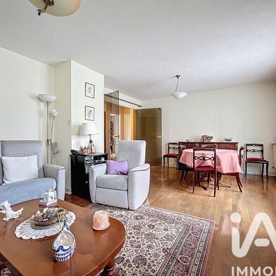 Appartement 4 pièces 135000 €