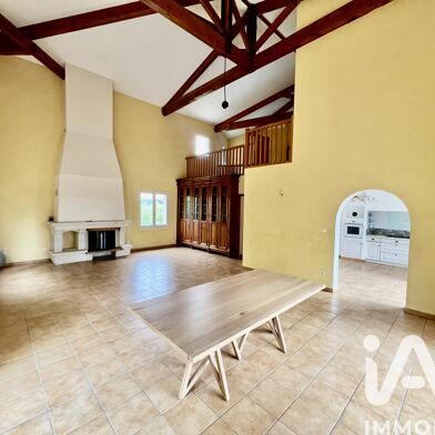 Maison 9 pièces 390000 €