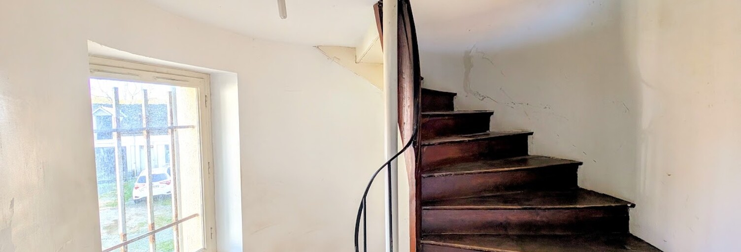 Maison 5 Pièces 118 m² à vendre à Tuffé Val de la Chéronne (72160)