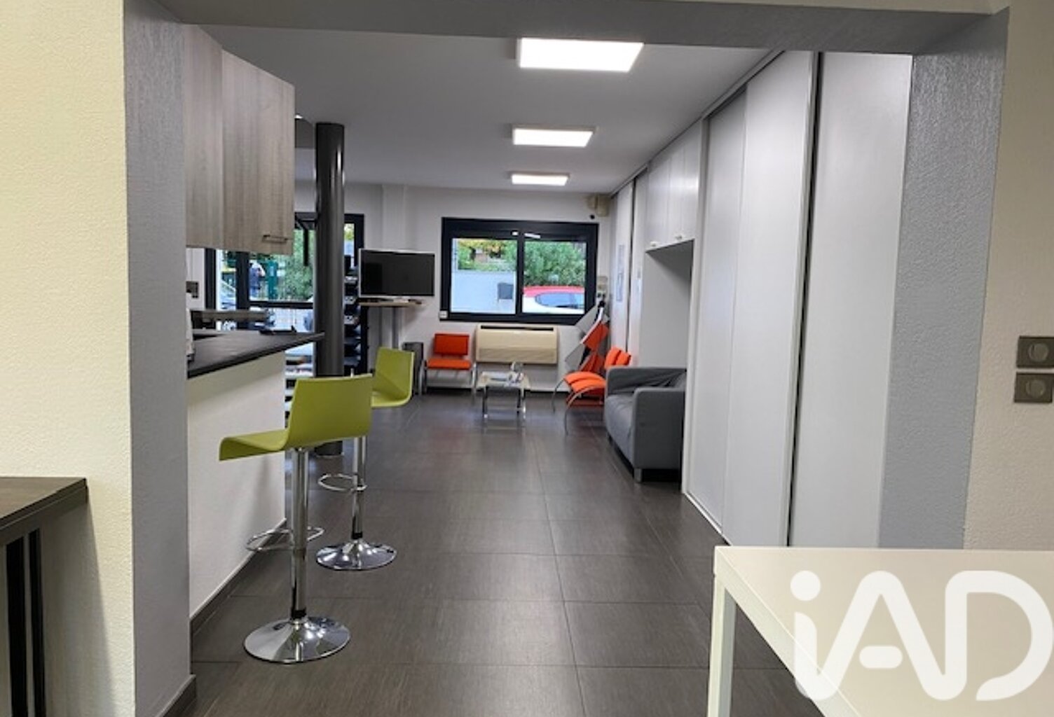 Vente Immeuble 214 m&sup2; — photo 1