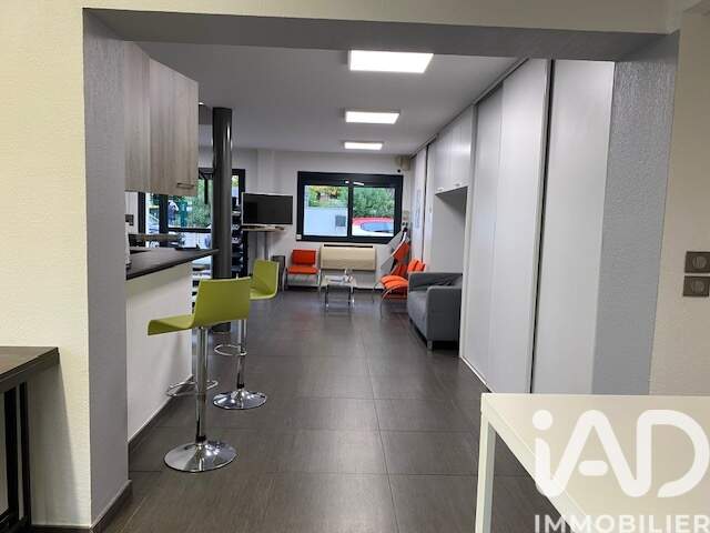 Vente Immeuble 214 m&sup2; — photo du bien