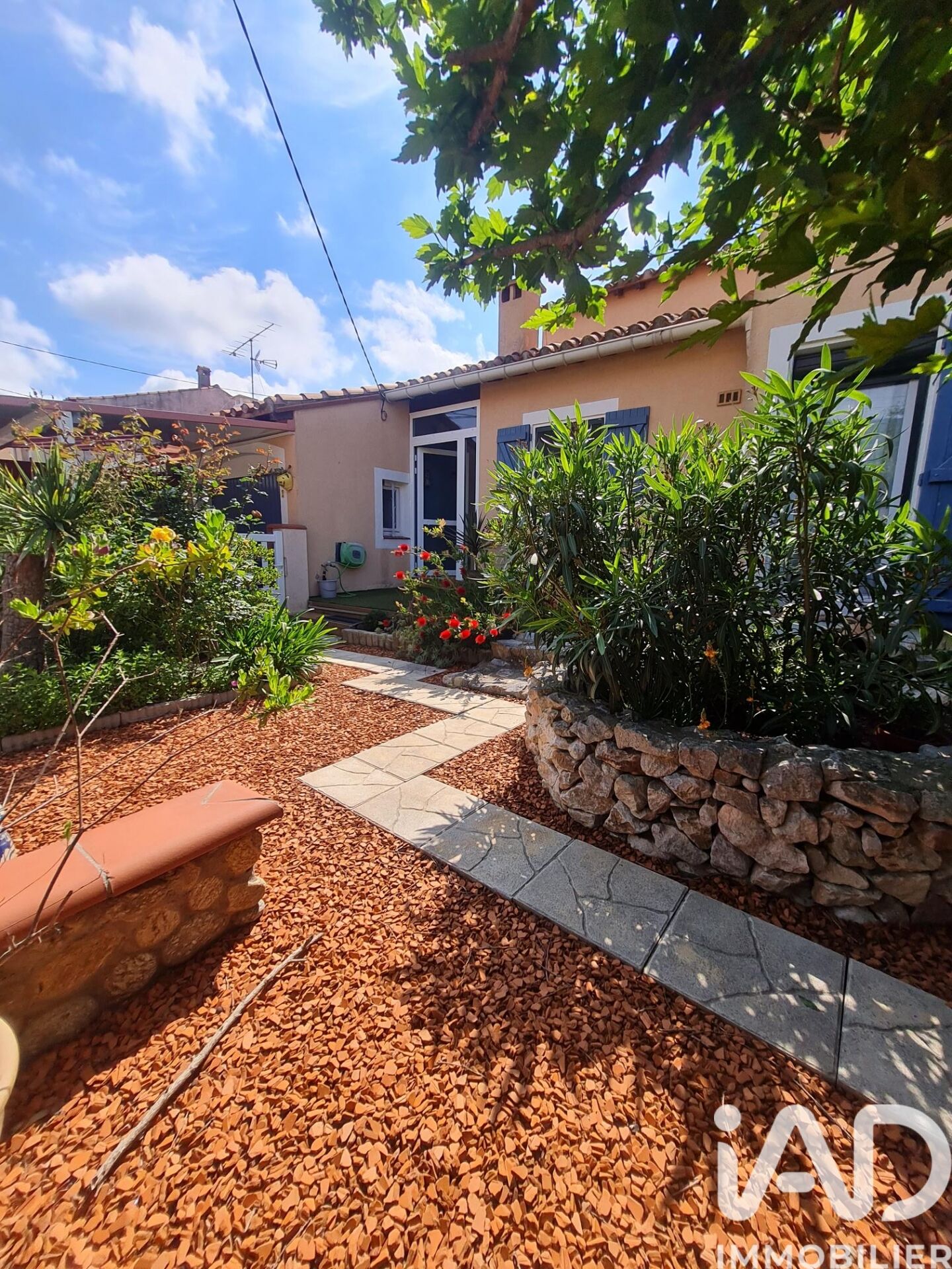 Palau-Del-Vidre - 117m² - 4p.