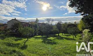 Terrain  1238 m² à vendre à Riom (63200)