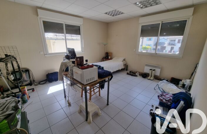 Vente Atelier 17 pièces — photo 3