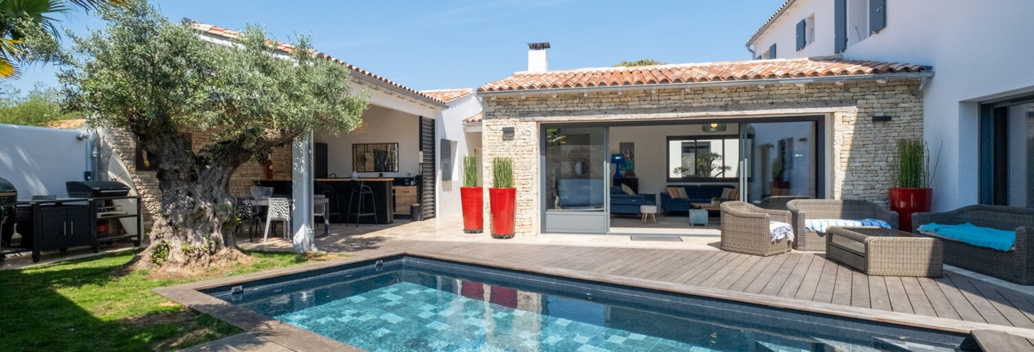 Maison 8 Pièces 244 m² à vendre à Rivedoux-Plage (17940)