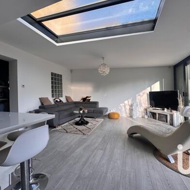 Maison 6 pièces 750000 €