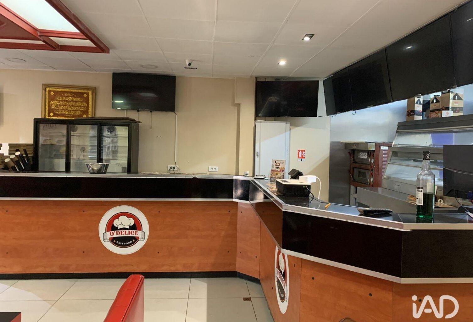Vente Boutique/Local commercial 124 m&sup2; — photo 1
