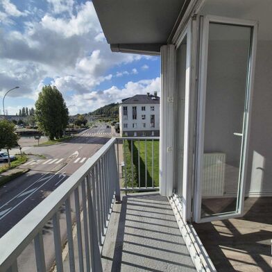 Appartement 4 pièces 158000 €