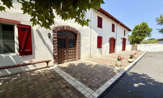 Maison 15 Pièces 384 m² à vendre à Saint-Palais (64120)