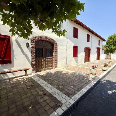 Maison 15 pièces 599000 €