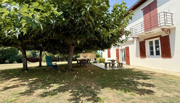 Propri&eacute;t&eacute; 15 pièces  à vendre Saint-Palais 64120