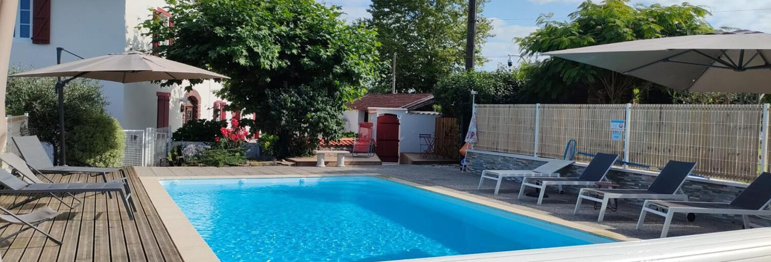 Maison 15 Pièces 384 m² à vendre à Saint-Palais (64120)