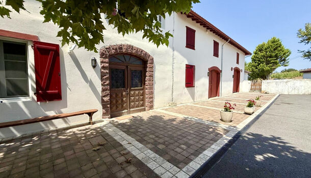 Propri&eacute;t&eacute; 15 pièces  à vendre Saint-Palais 64120