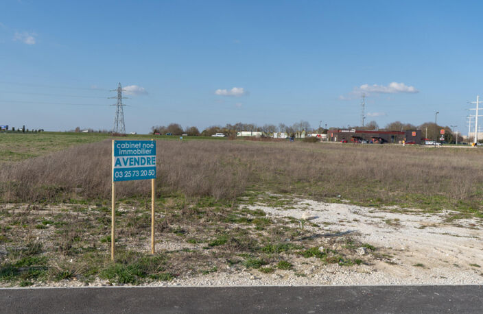 Vente terrain  5457 m² Rosières-près-Troyes (10430) — photo 2