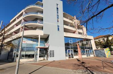 Local commercial — photo du bien