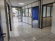 Local commercial — photo 3
