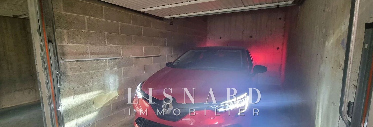 Garage  13 m² à vendre à Vallauris (06220)