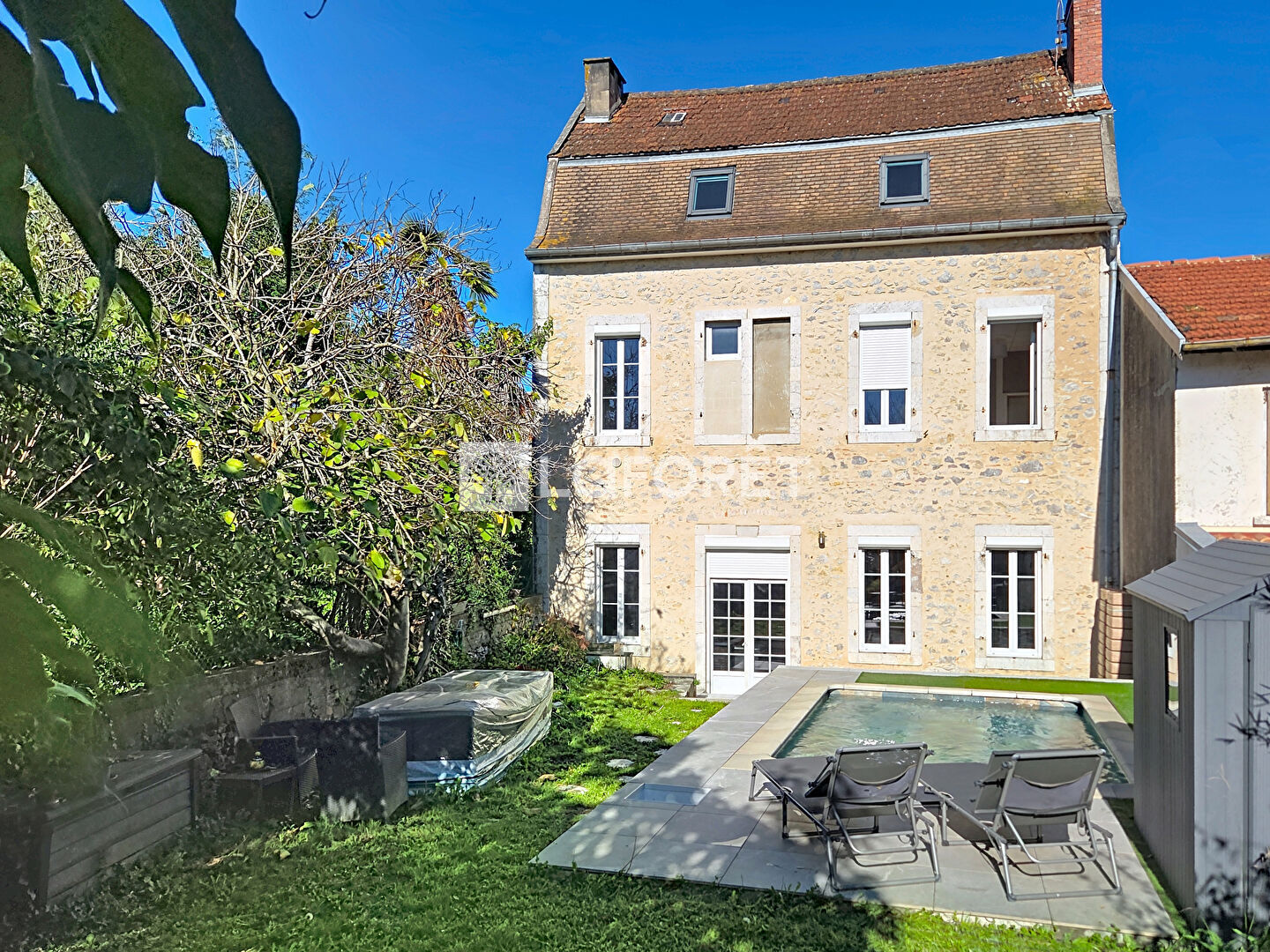 Villa / Maison  T5 à vendre Orthez 64300