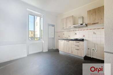 Appartement 2 pièces 325 €