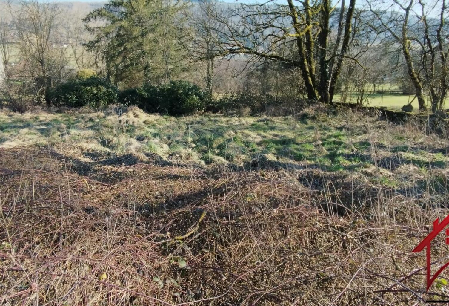 Terrain à bâtir viabilisé 1657 mètres carrés — photo 1