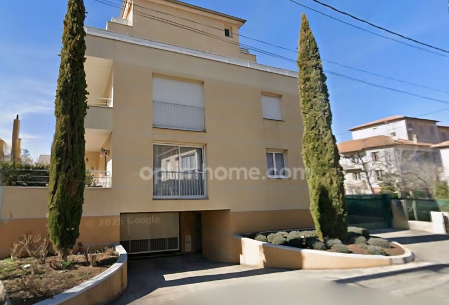 A vendre - Appartement T3 avec terrasse et ascenseur DIGNE LES BAINS (04) — photo 1
