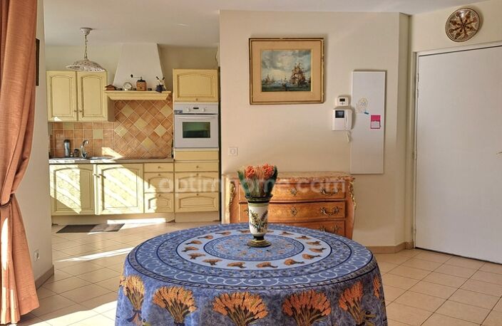 A vendre - Appartement T3 avec terrasse et ascenseur DIGNE LES BAINS (04) — photo 2