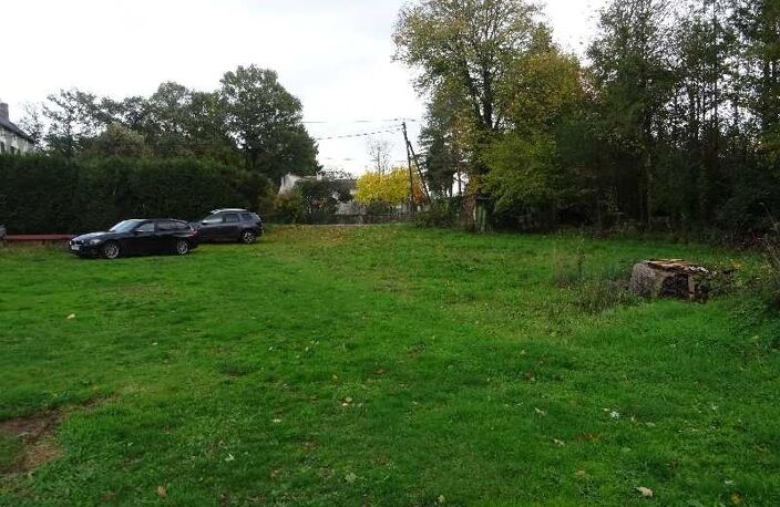 SECTEUR SAINT JUNIEN A LA CAMPAGNE BEAU TERRAIN PLAT DE 2422 M² — photo 2