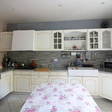 Maison 9 pièces 320000 €