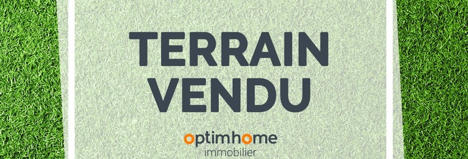 Terrain  824 m² à vendre à La Roche-Blanche (63670)