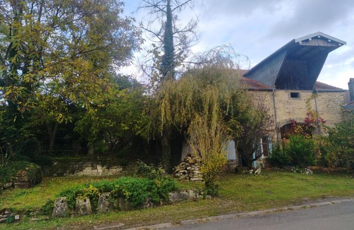 Maison de charme à rénover au calme — photo 2