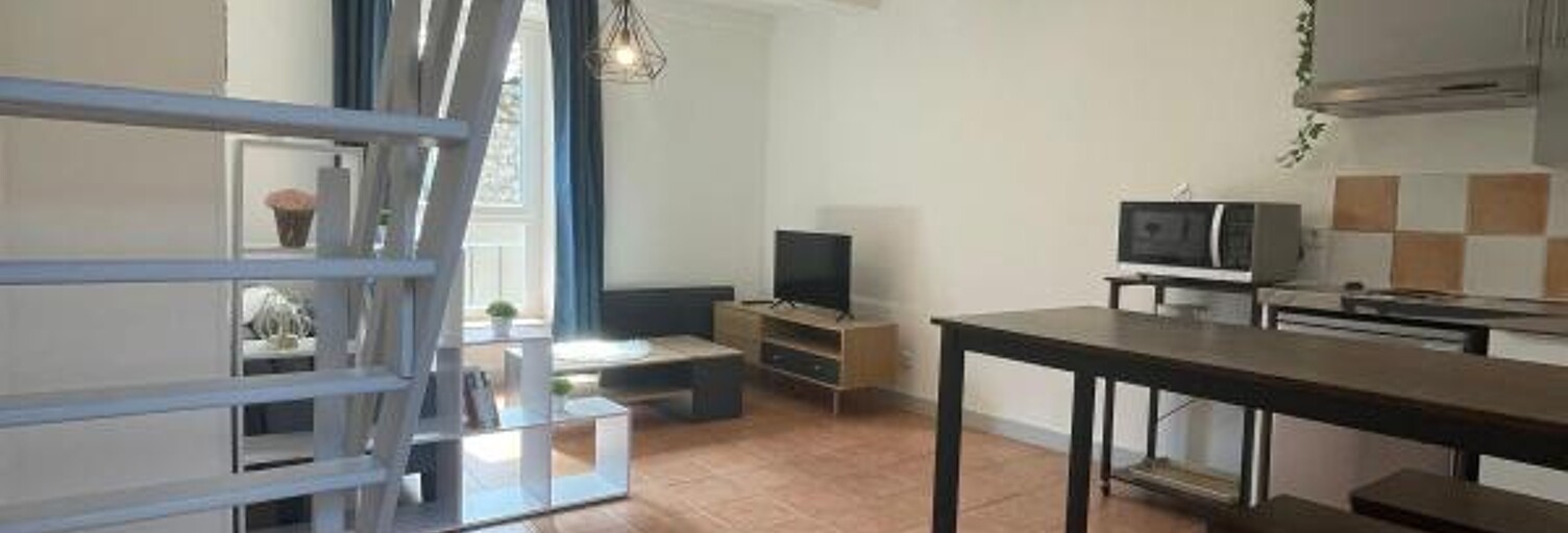 Immeuble  61 m² à vendre à Aubenas (07200)