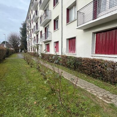 Appartement 3 pièces 750 €