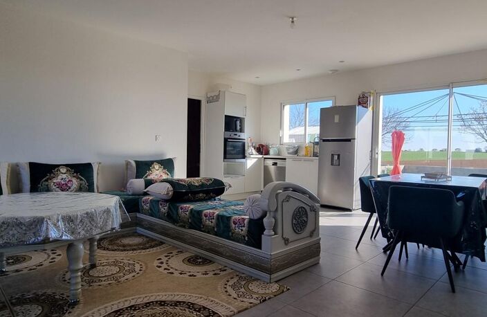 Maison en parfait état à SOUBISE - 4 pièces 90.68m2 + garage et jardin — photo 2