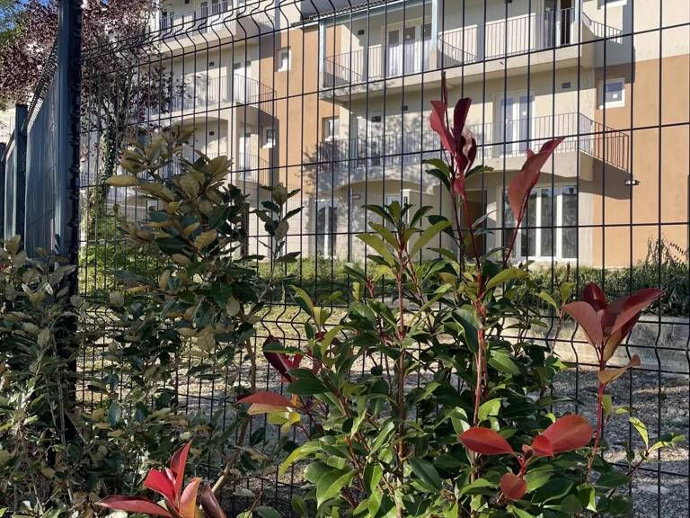 ST CHRISTOL (84) - appartement de 89 m² à restaurer entièrement — photo 1