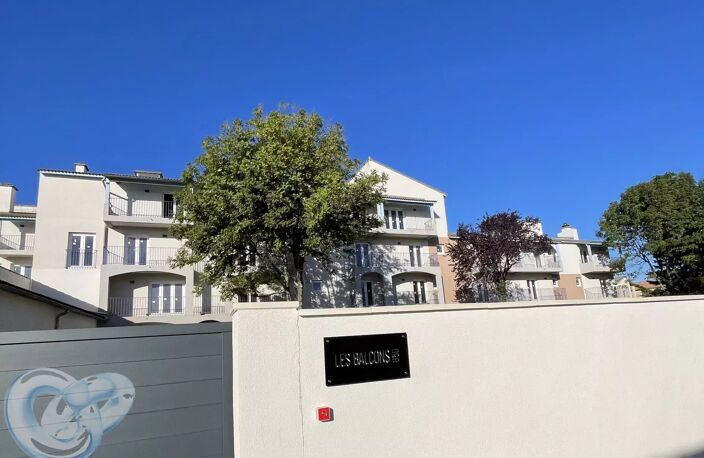 ST CHRISTOL (84) - appartement de 89 m² à restaurer entièrement — photo 3
