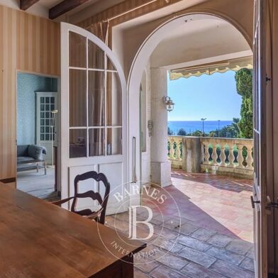 Maison 8 pièces 3120000 €