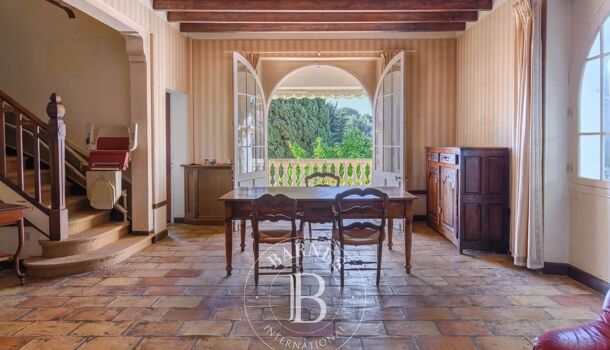Villa / Maison 8 pièces  à vendre Cassis 13260