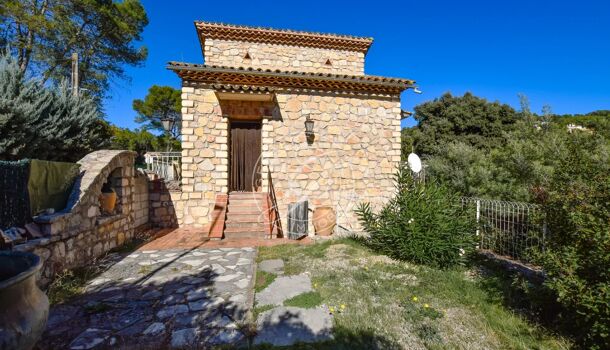 Villa / Maison 3 pièces  à vendre Taradeau 83460