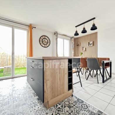 Appartement 5 pièces 215000 €