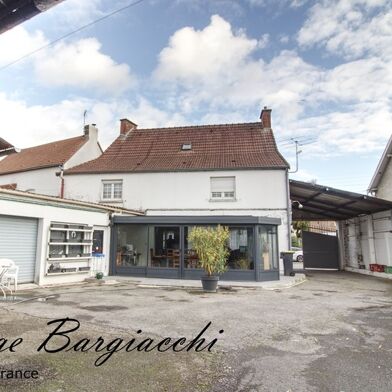 Maison 8 pièces 342500 €