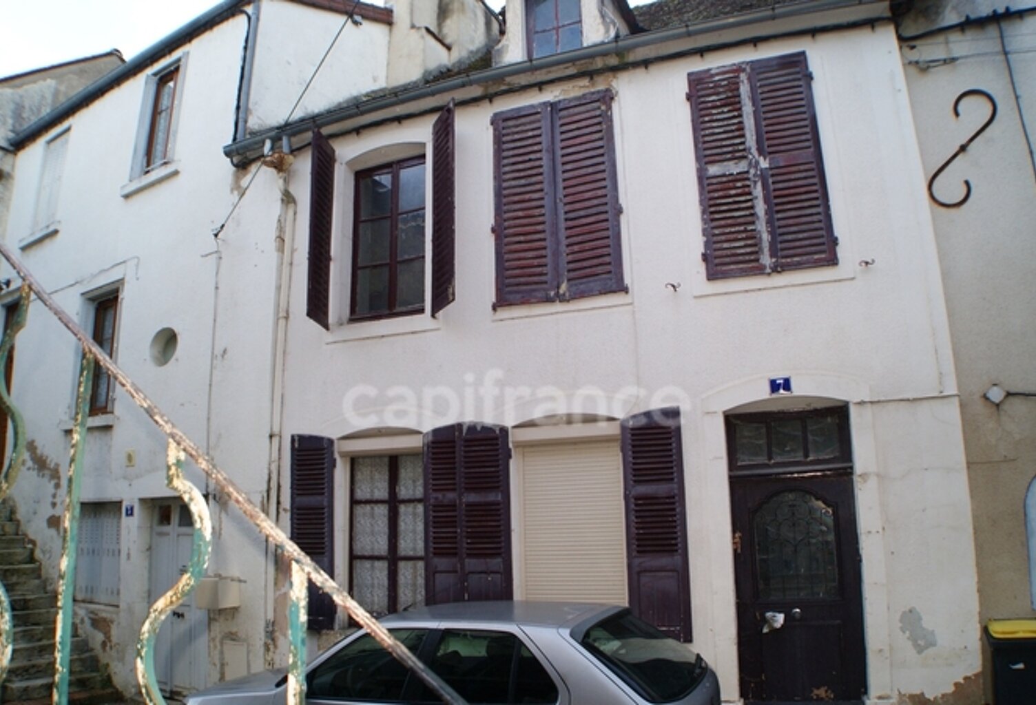 🏡 Maison en pierre à rénover – plein cœur du centre historique de Montbard — photo 1