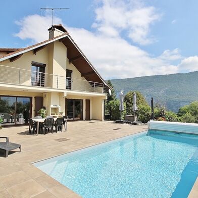 Maison 9 pièces 795000 €