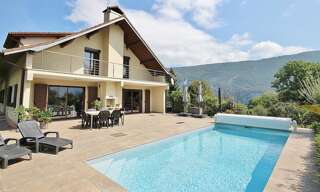 Maison 9 Pièces 220 m² à vendre à Novalaise (73470)